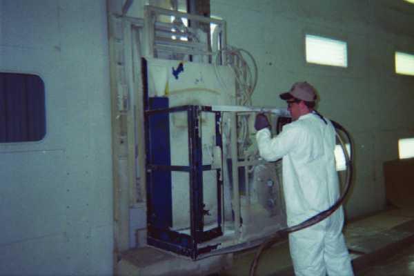 Spray Booth Cleaning and Dry Ice Blasting